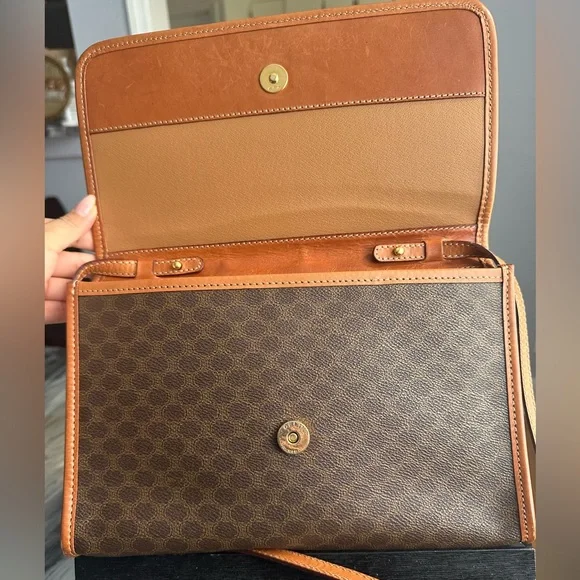 CELINE Vintage Bag. - Picture 5 of 10